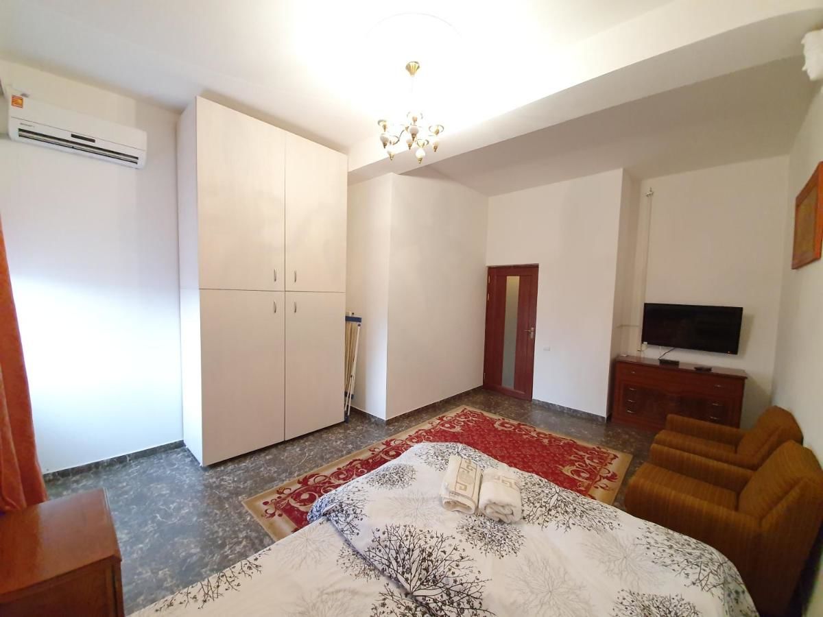 Апартаменты Apartment with 2 full bedrooms in the heart of Chisinau Кишинёв-16