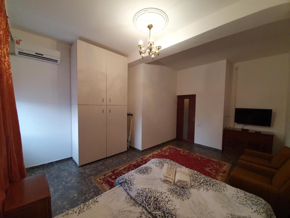 Апартаменты Apartment with 2 full bedrooms in the heart of Chisinau Кишинёв-31